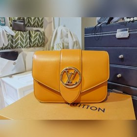 LV сумочка для тофу с поддержкой чипа для связи Модель： M55946 Ор