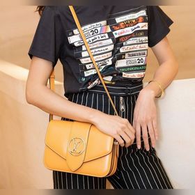LV сумочка для тофу с поддержкой чипа для связи Модель： M55946 Ор