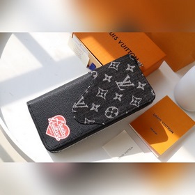 LV Модель M81107 Кошелек на молнии ZIPPY VERTICAL Этот вертикальн