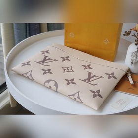 LV DAILY Сумка в руке Модель M80174 Бежевый Сумка Daily из мягко