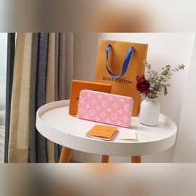 LV кошелек на молнии, модель M81226 Этот кошелек на молнии выпол