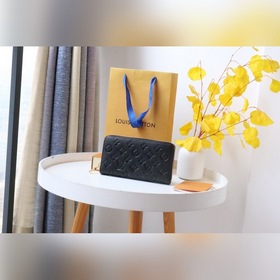 LV Кошелек на молнии Модель M81510 Изготовлен из кожи ягненка с т