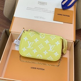 LV Mini Pochette Accessoires клатч, модель M46129, желтый  Эта с