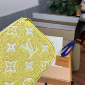 LV Mini Pochette Accessoires клатч, модель M46129, желтый  Эта с