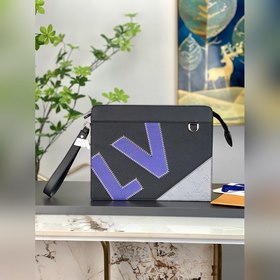 LV Модель M81310 STANDING POUCH Сумка-клатч с вышивкой Эта сумка