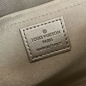 LV Модель M81310 STANDING POUCH Сумка-клатч с вышивкой Эта сумка 