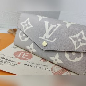 LV SARAH Кошелек в форме конверта Модель： M80496/61182/60531 Это
