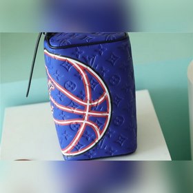 LV Модель M21106 DOPP KIT Сумка для туалетных принадлежностей Руч