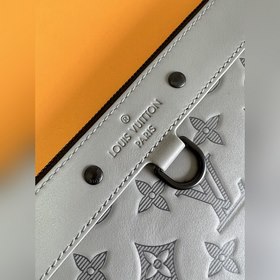 LV Модель M81385 DISCOVERY POCHETTE Большая сумка-клатч Большая с