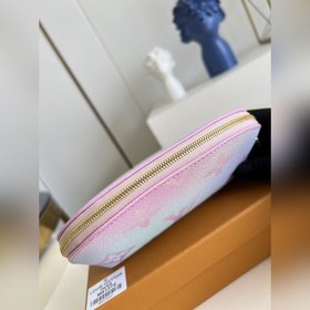 LV Модель M81270 Серия косметичек с градиентным цветом Эта комп