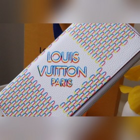 LV Модель M81468 Кошелек на молнии Новый кошелек отражает уличную
