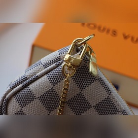 LV Маджонг сумка с цепочкой Модель M58009 Эта сумка для аксессуар