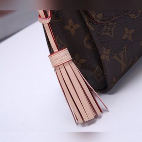 LV Лазерная фурнитура Сумка Croisette Модель： N41581 Эта небольш