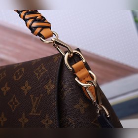 Сумка LV Beaubourg Модель： M43953 Сумка Beaubourg изготовлена из 