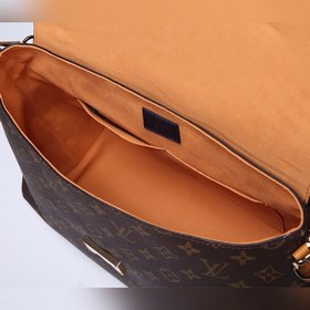 Сумка LV Beaubourg Модель： M43953 Сумка Beaubourg изготовлена из 