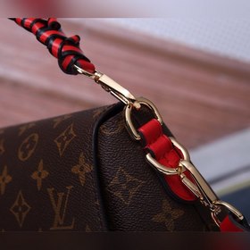 Сумка LV Beaubourg Модель： M43953 Сумка Beaubourg изготовлена из 