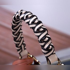 Сумка LV Cluny BB Модель： M43982 Эта сумка Cluny BB изготовлена и
