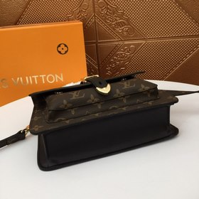 LV Сумка через плечо из ткани с классическим узором, модель 66823