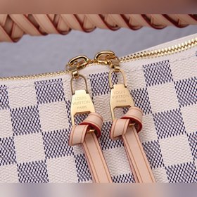 LV Beaubourg Hobo Белая сумка с плетеными ручками, средний размер