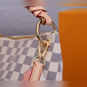 LV Beaubourg Hobo Белая сумка с плетеными ручками, средний размер