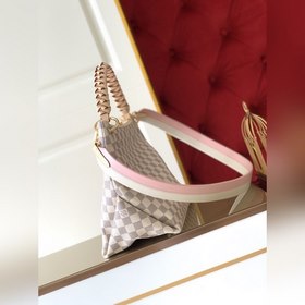 Сумка LV Beaubourg Hobo среднего размера Изготовлена из кожи Mono