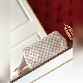 Сумка LV Beaubourg Hobo среднего размера Изготовлена из кожи Mono