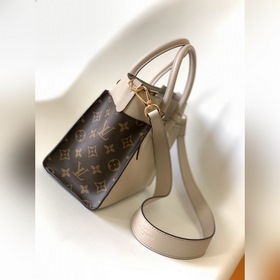 LV ON MY SIDE Маленькая сумка Модель M57728 Черный Модель M57729 
