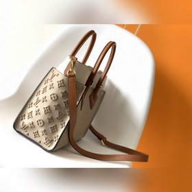 LV Сумка с двумя ручками, модель M53825, цвет абрикосовый с выши