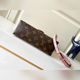 LV модель M44080 Старый цвет сумка через плечо Кожа является под