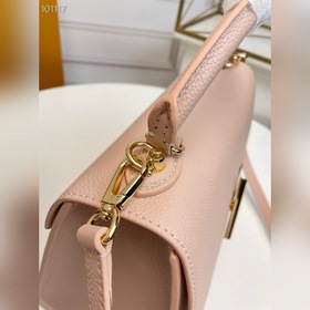 Сумка LV Twist One Handle, модель M57090, полностью из кожи с тек