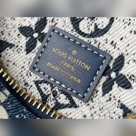 LV Nano Speedy сумка, модель M81168 Сумка Nano Speedy представля