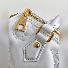 LV PAPILLON BB Сумка Модель M59827 Белый Эта сумка Papillon BB из