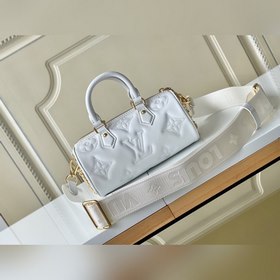 LV PAPILLON BB Сумка Модель M59827 Белый Эта сумка Papillon BB из