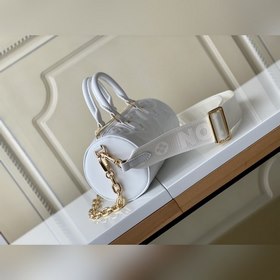 LV PAPILLON BB Сумка Модель M59827 Белый Эта сумка Papillon BB из