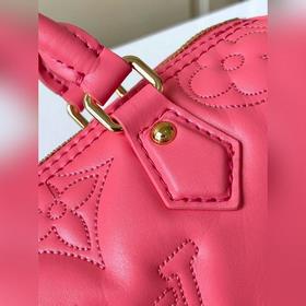 LV PAPILLON BB Сумка Модель M59826 Цвет драконьего фрукта Эта сум