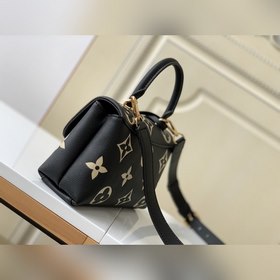 Сумка LV Madeleine BB, модель M46008, черная с тиснением, маленьк