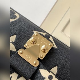 Сумка LV Madeleine BB, модель M46008, черная с тиснением, маленьк