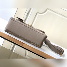 Сумка LV Madeleine BB, модель M46008, черная с тиснением, маленьк