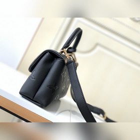 Сумка LV Madeleine BB, модель M46008, черная с тиснением, маленьк