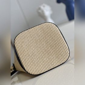 LV Модель M59962 Черный Серия сумок-ведра Плетеные вышивки Сумка-