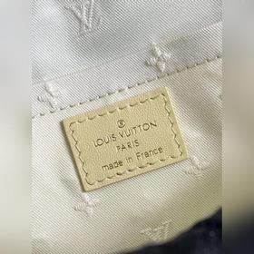 LV Alma BB сумка, модель M59821, желтая Сумка Alma BB воплощает 