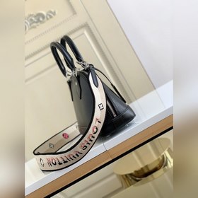 LV Alma BB сумка, модель M59217, черный Сумка Alma BB из разноцв