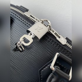 LV Alma BB сумка, модель M59217, черный Сумка Alma BB из разноцв