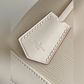 LV Alma BB сумка, модель M58706, бежевый Сумка Alma BB из яркой к