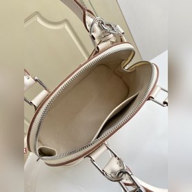 LV Alma BB сумка, модель M58706, бежевый Сумка Alma BB из яркой к