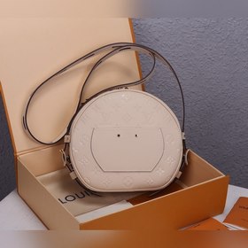 LV Boite Chapeau Souple Маленькая сумка Модель： M45167 Арт-директ