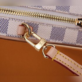 LV Neokapi Вертикальная сумка Модель： N60360 Эта сумка прямоуголь