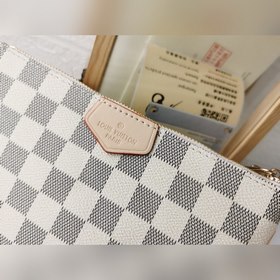 LV Модель M69203 Сумка на цепочке с белым шелкографическим принто