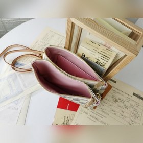 LV Модель M69203 Сумка на цепочке с белым шелкографическим принто
