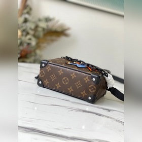 LV вышитая сумка на цепочке, модель M80159 Эта сумка Mini Soft Tr